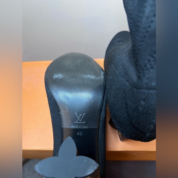 Louis Vuitton Silhouette Ankle Boot - Picture 4 of 4